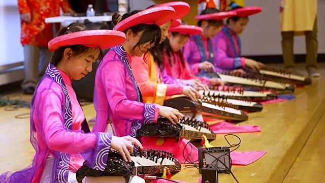 How Seattle’s Vietnamese community rings in Tết for the Lunar New Year on Explore Videos Page How Seattle’s Vietnamese community rings in Tết for the Lunar New Year