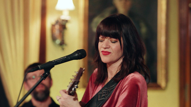 Art Zone: Shelby Earl performs 'James'