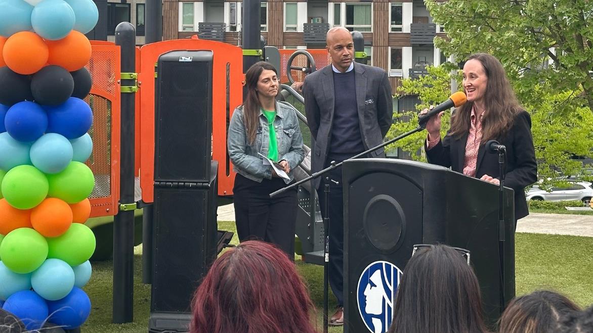 Mayor announces new investments for Seattle families